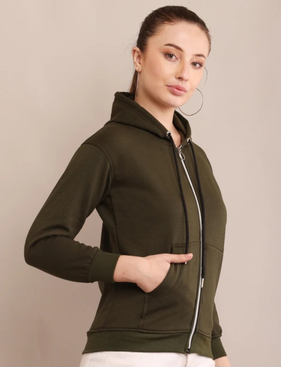 Women Solid fleece jacket - Image 4
