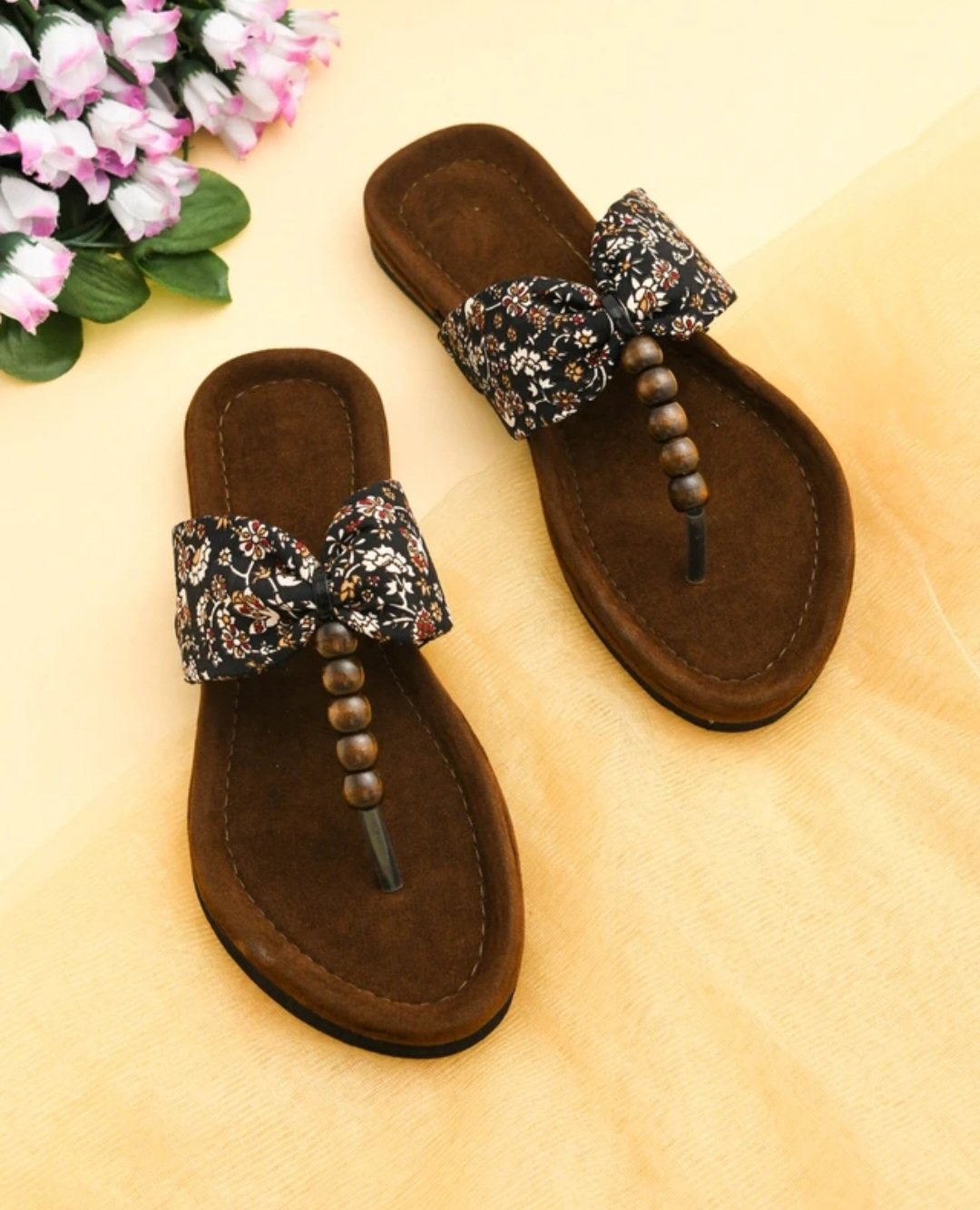 Women flats sandal
